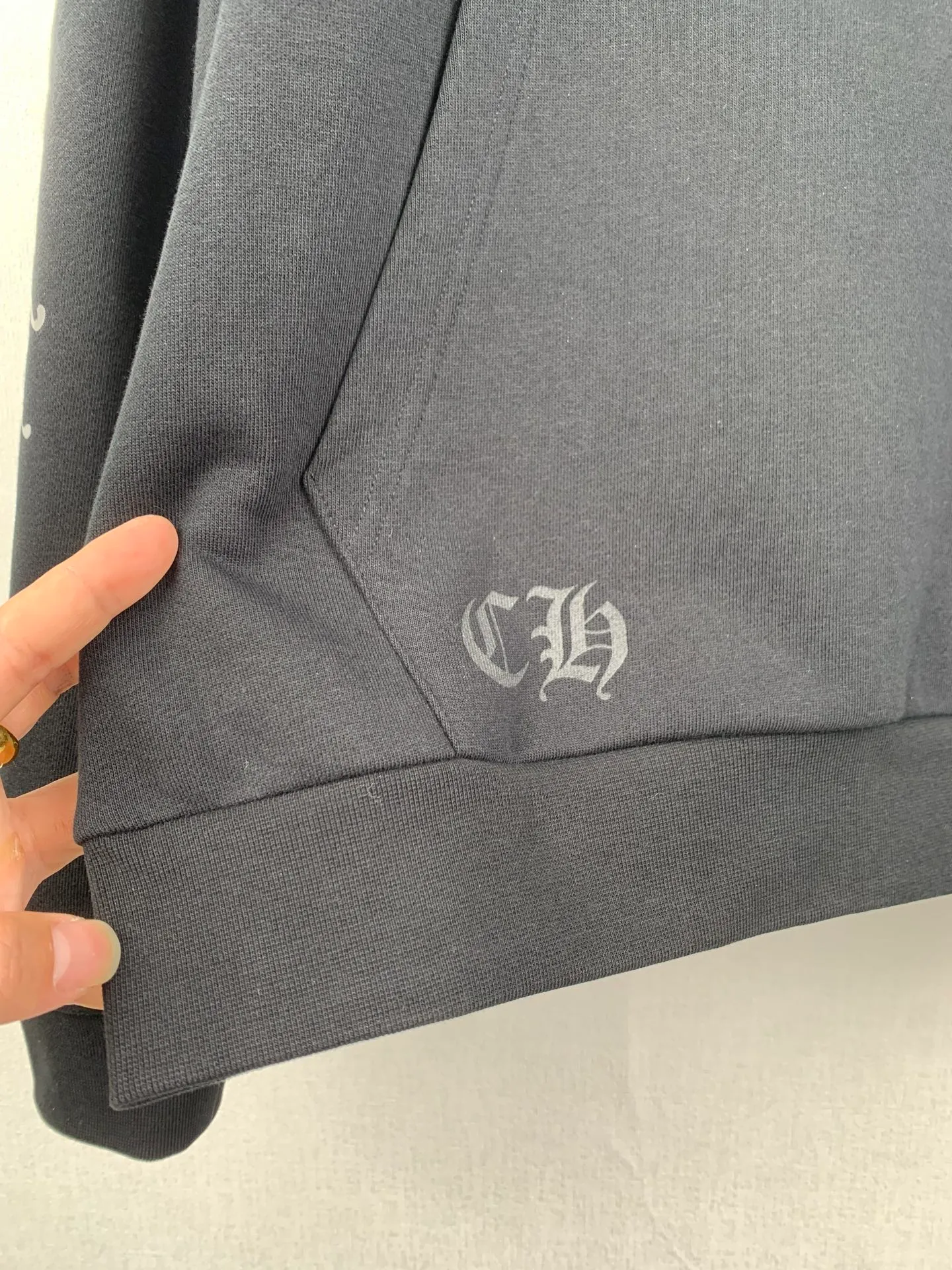 P410 Chrome Hearts 25SS1988 limited foil color printed hooded sweatshirt 400g Odell velvet sweatshirt material, 440g 1*1 matching high-end fashion brand ribbing, fabric fermentation washing, glue printing, customized 1:1 eyelets, customized 1:1 hat rope, customized 1:1 trademark, loose version Size: S M L